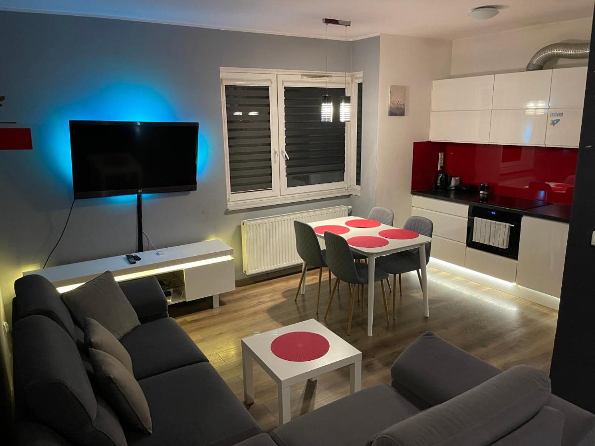 Gdynia Apartament 42 M Z Miejscem W Garazu Z Winda Blisko Centrum I Morza Εξωτερικό φωτογραφία